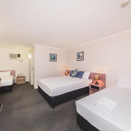 Metro Motel Rockhampton Ngoại thất bức ảnh