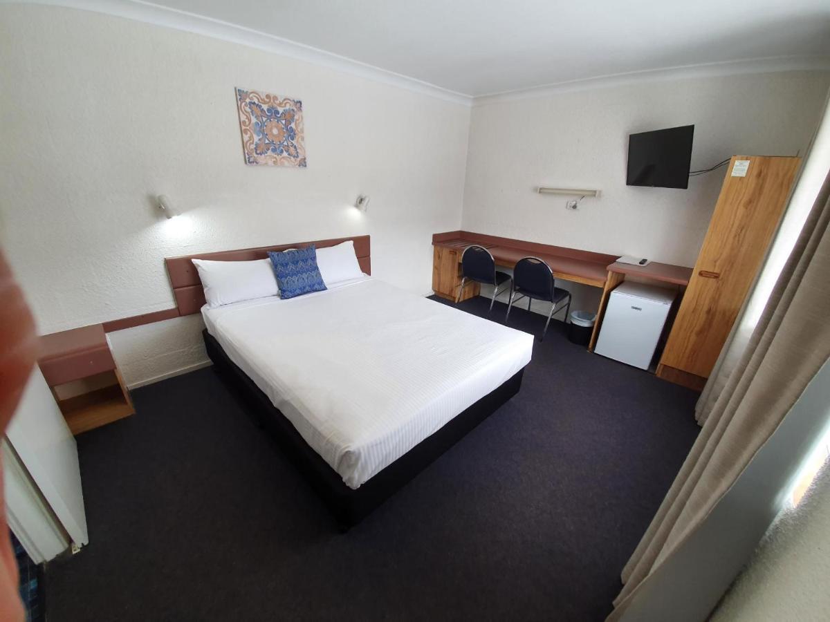 Metro Motel Rockhampton Ngoại thất bức ảnh