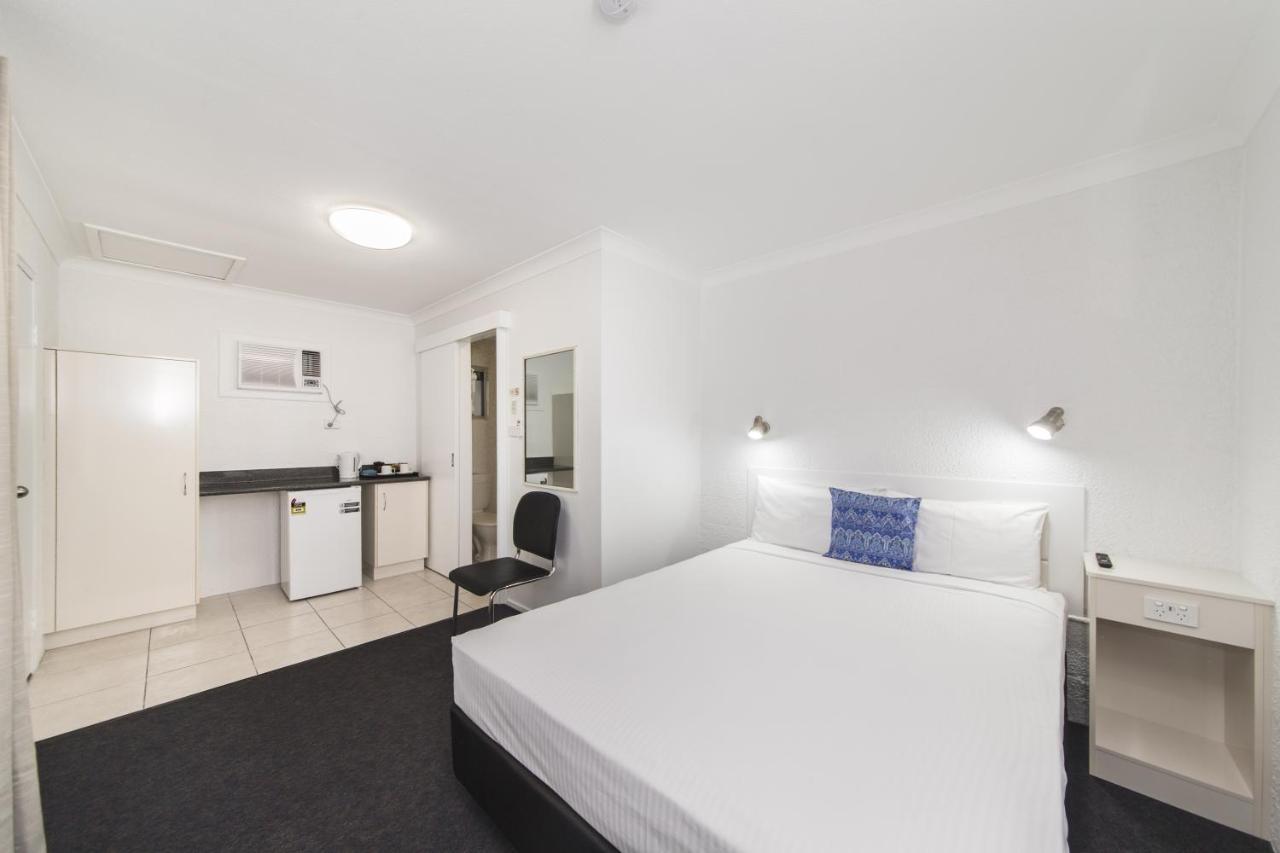 Metro Motel Rockhampton Ngoại thất bức ảnh